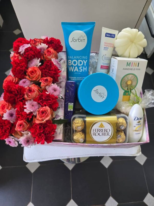Fresh Flowers Pamper Hamper